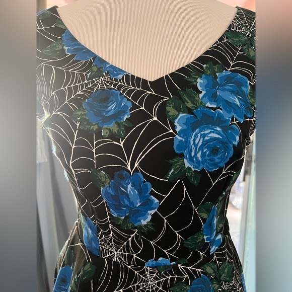 Vixen by Micheline Pitt Dresses & Skirts - Vixen blue roses spider swing dress SM